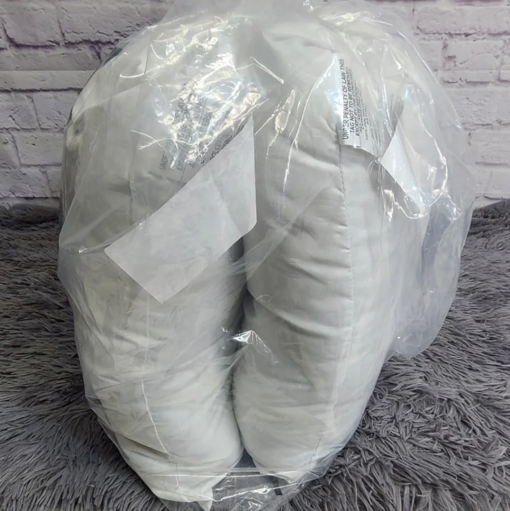 Home Design Twin Pack Jumbo White Pillows‎